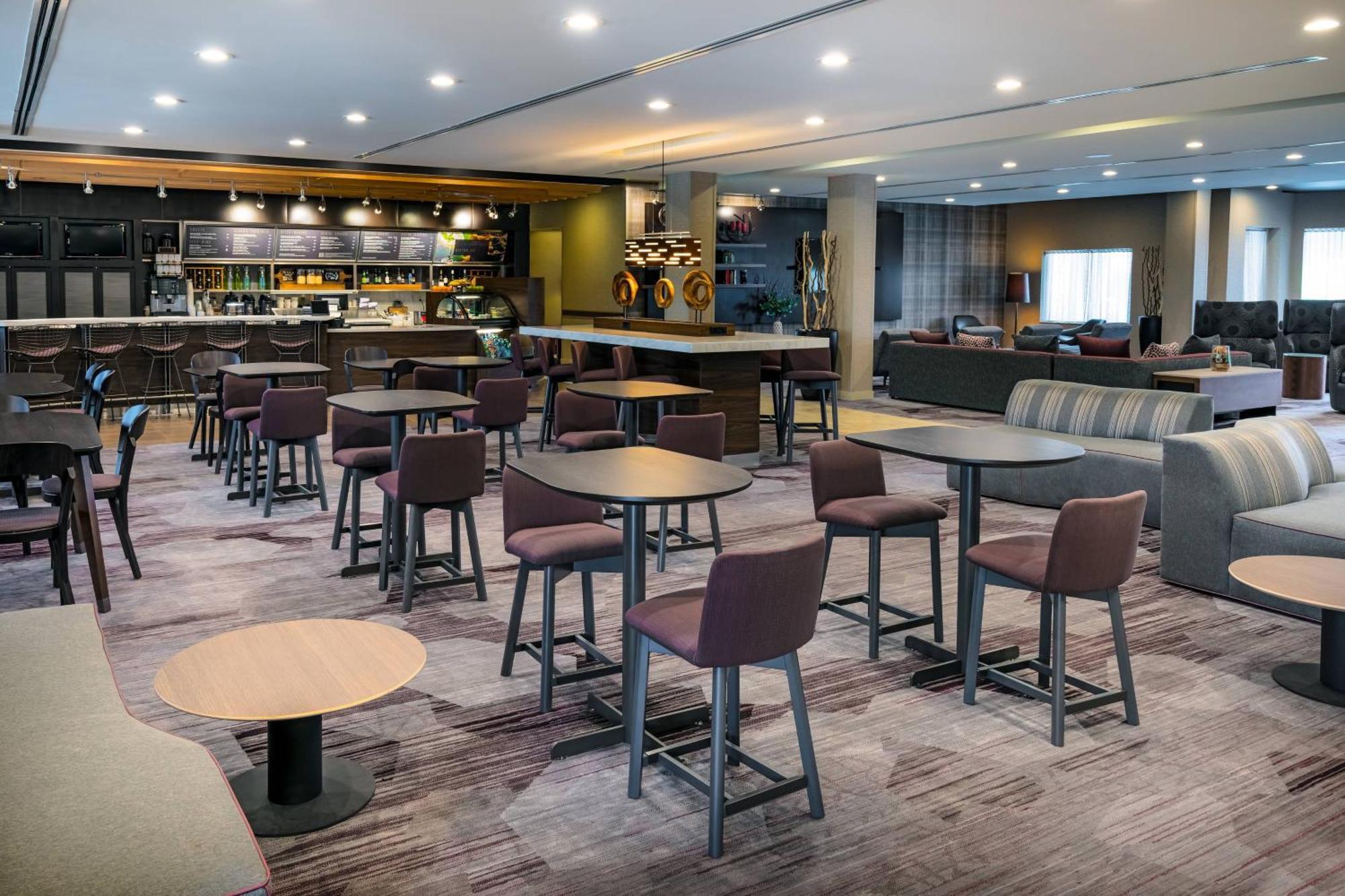 Courtyard By Marriott Buffalo Airport Чиктовага Экстерьер фото