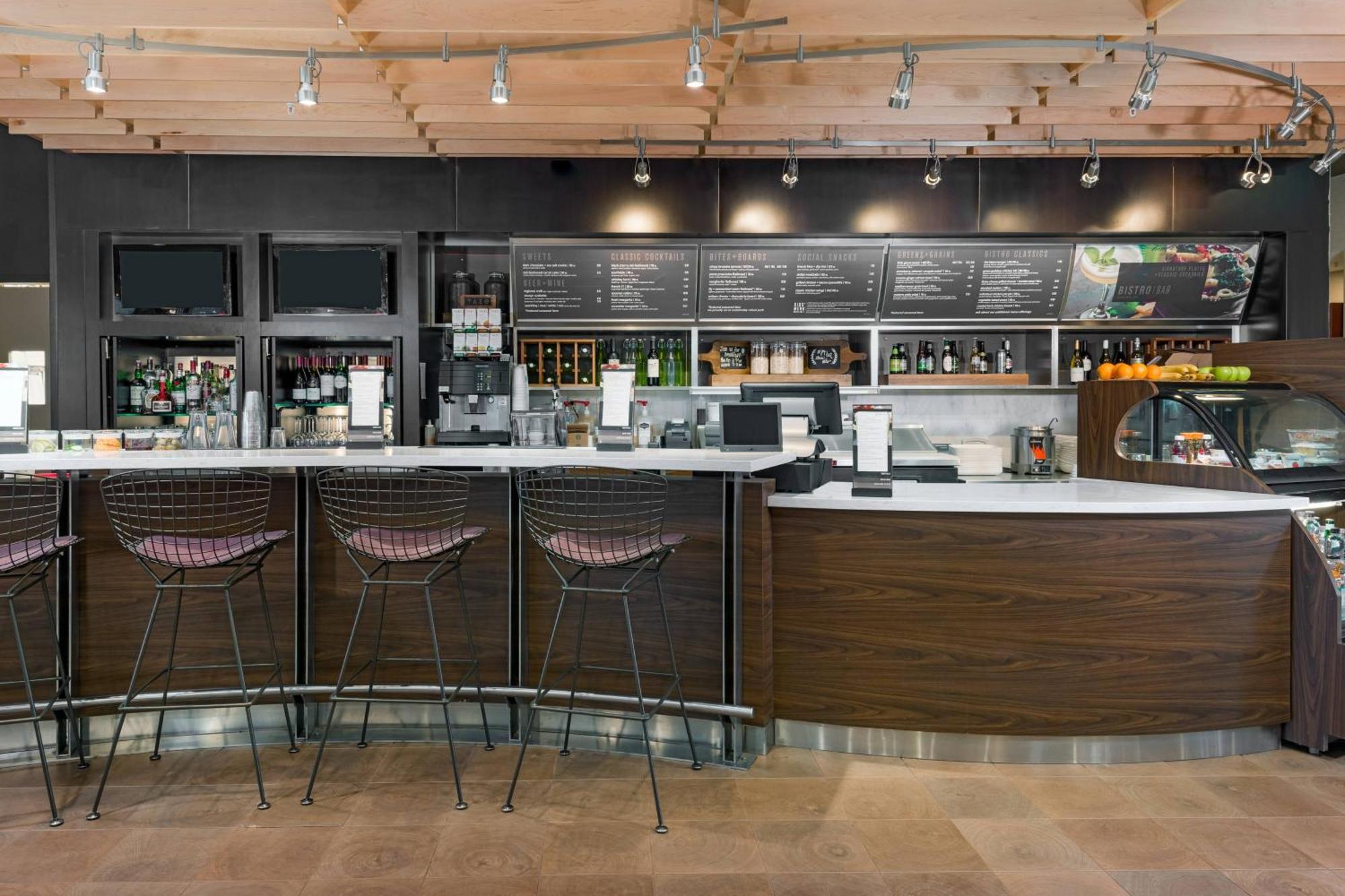 Courtyard By Marriott Buffalo Airport Чиктовага Экстерьер фото