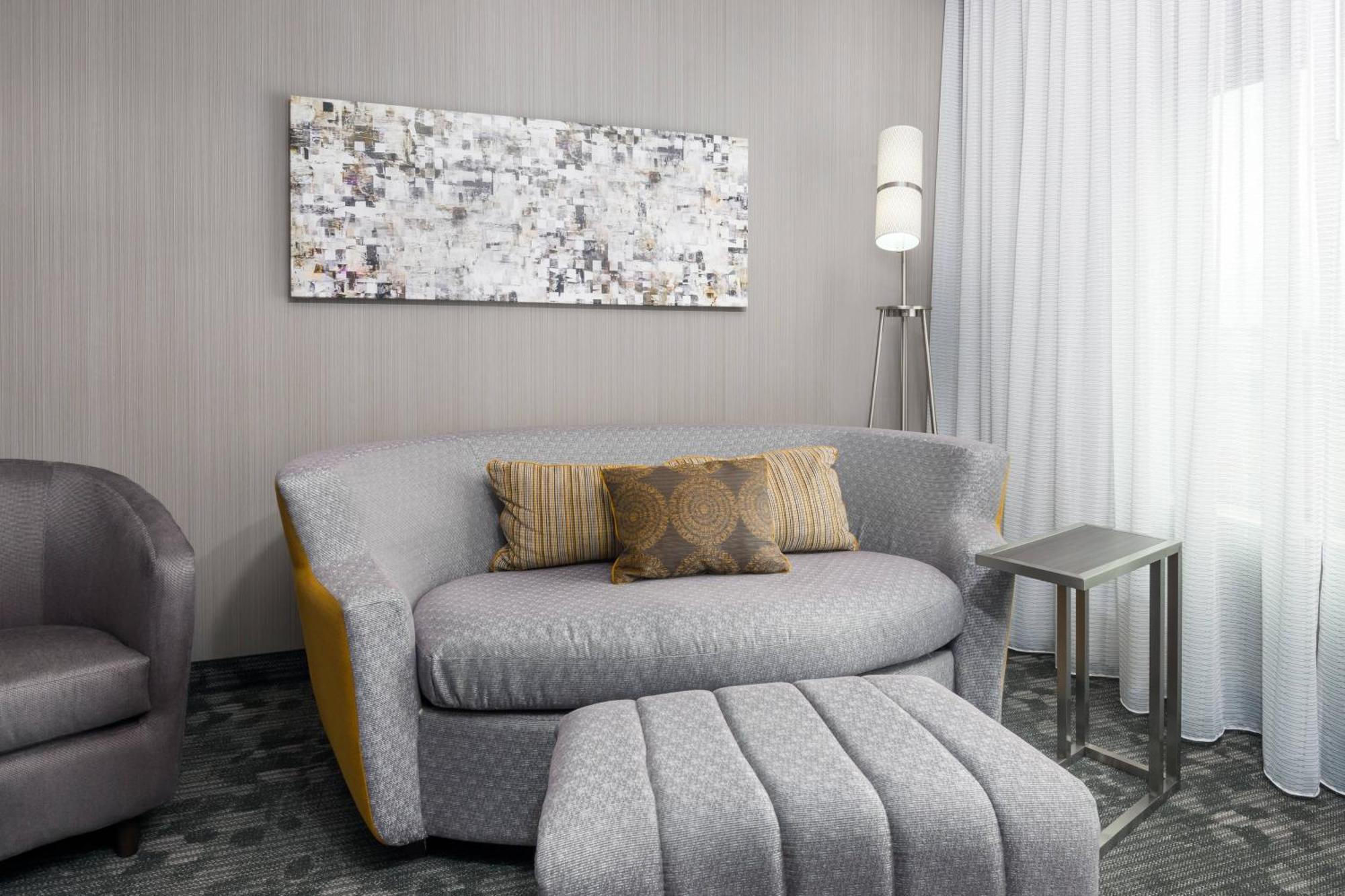 Courtyard By Marriott Buffalo Airport Чиктовага Экстерьер фото